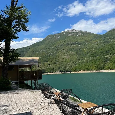 Campo de lujo Glamping Bagrem Jablanica