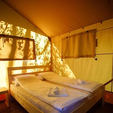 Glamping Bagrem *